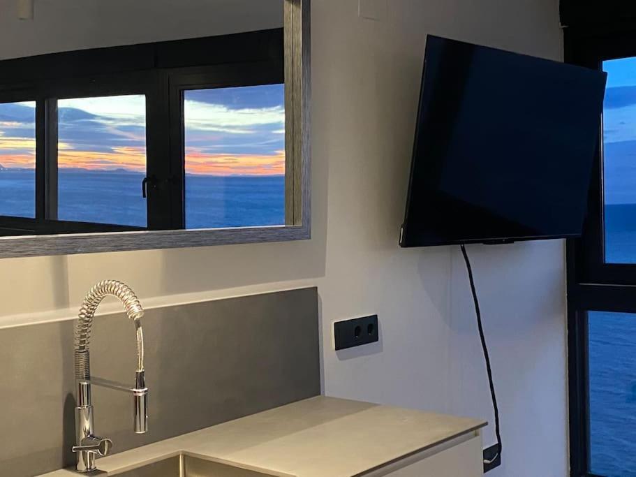 Estupendo Apartamento En Planta 23 Primera Linea Benidorm Luaran gambar