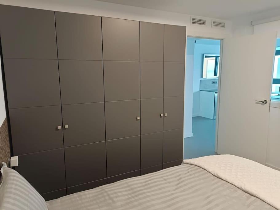 Estupendo Apartamento En Planta 23 Primera Linea Benidorm Luaran gambar